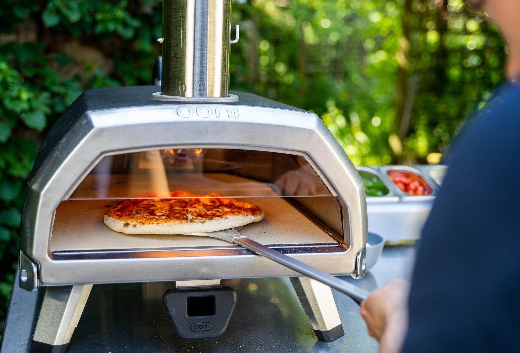 A Guide to the Ooni Karu 16 Pizza Oven Door — Ooni UK