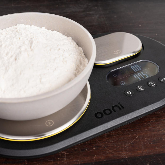 Measuring Flour on Ooni Digital Platform Scales