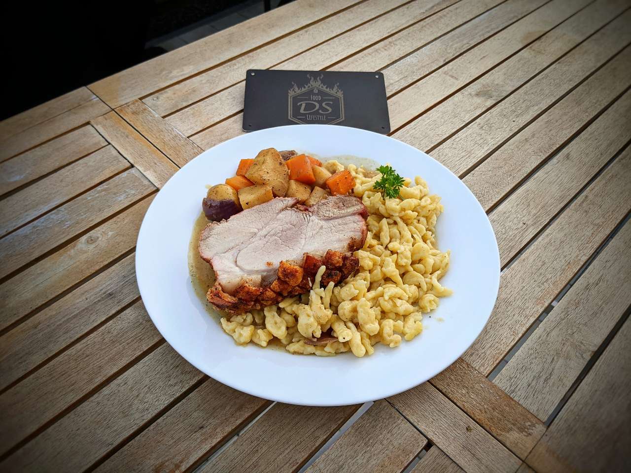 Schweinekrustenbraten (Roast Pork Shoulder) Recipe — Ooni UK