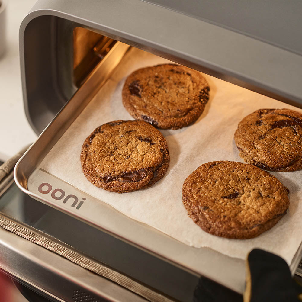 Ooni Baking sheet pan with cookies