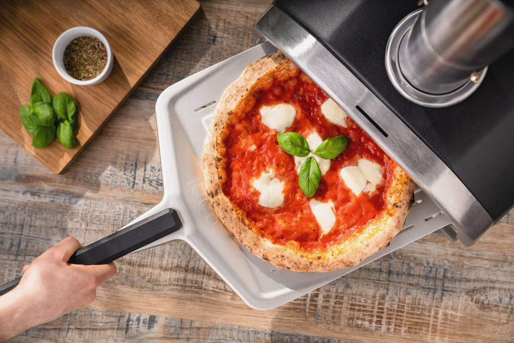 Ooni Fyra 12 Wood Pellet Pizza Oven - Black with Stainless Steel