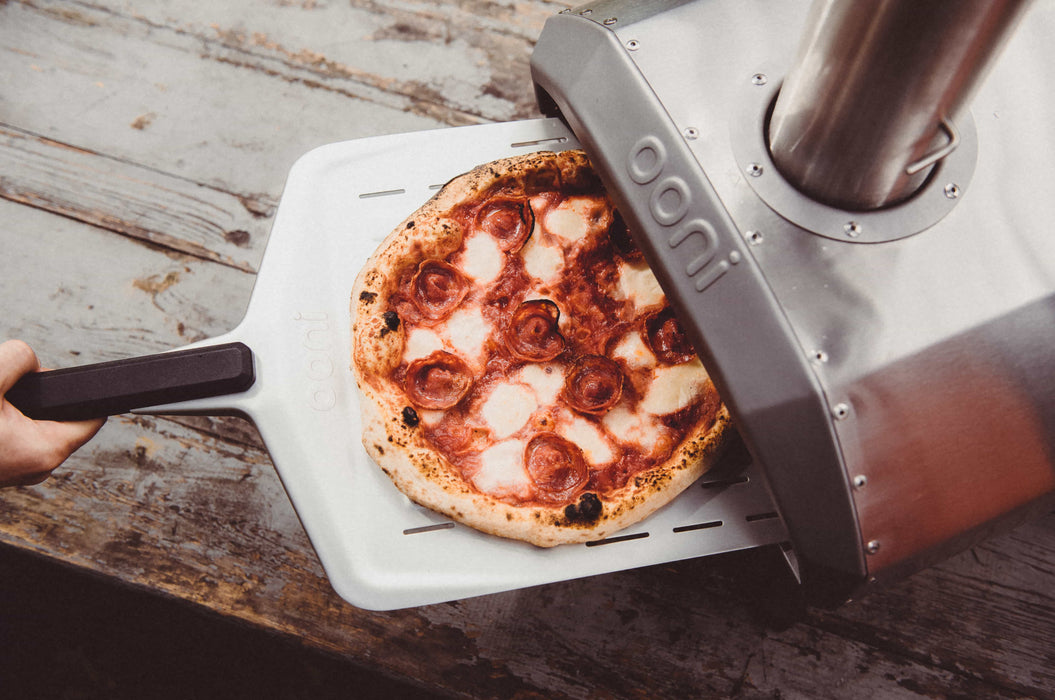 Ooni Karu 12 Multi-Fuel Pizza Oven - Ooni United Kingdom | Click this image to open up the product gallery modal. The product gallery modal allows the images to be zoomed in on.