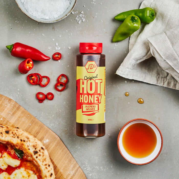 JD’s Hot Honey - Original Jalapeño Infused Honey (350g) - Ooni United Kingdom | Click this image to open up the product gallery modal. The product gallery modal allows the images to be zoomed in on.
